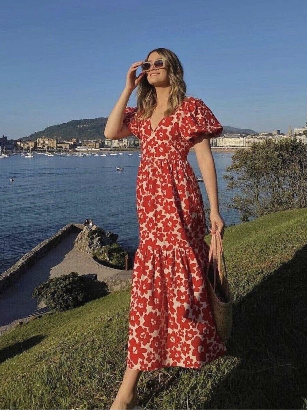 Zara Red and White Floral Puff-Sleeve Dress XS